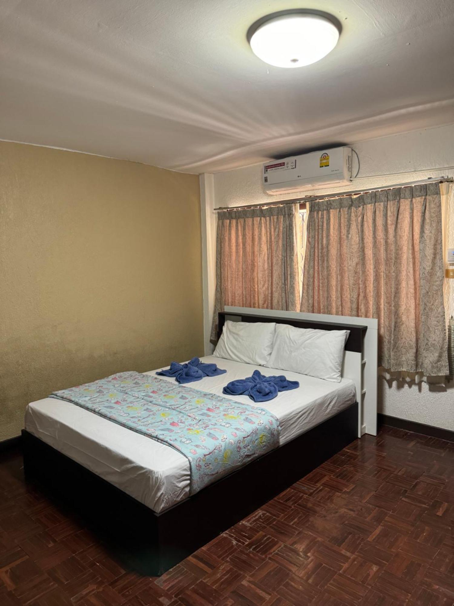Dikachaya Hostel пляж Чавенг Екстер'єр фото